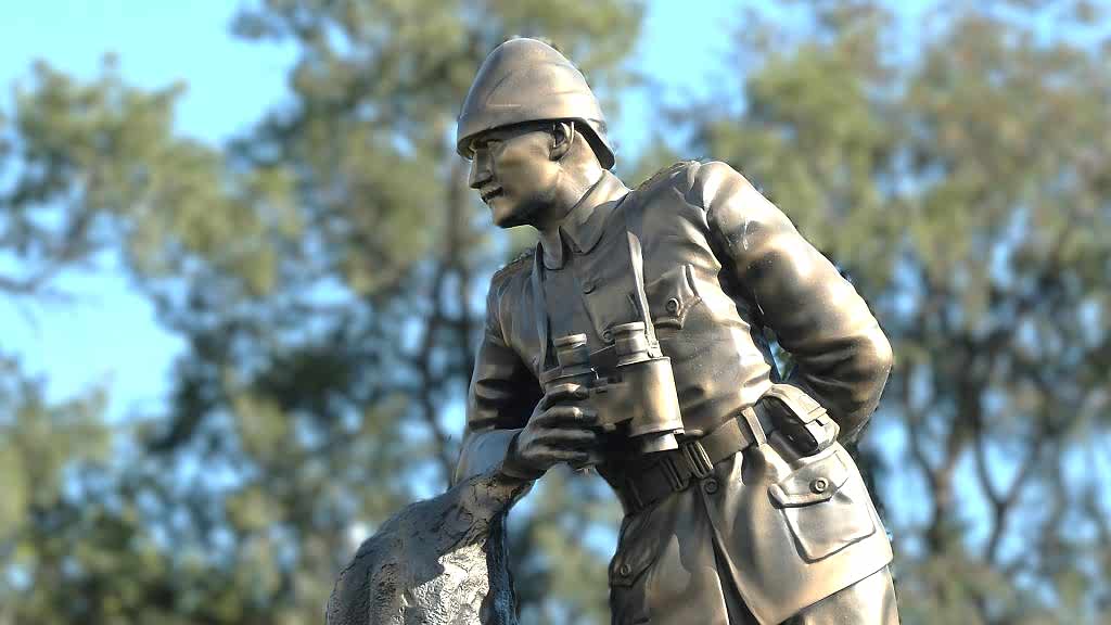 Askeri Kıyafetli Atatürk Heykeli 120 cm