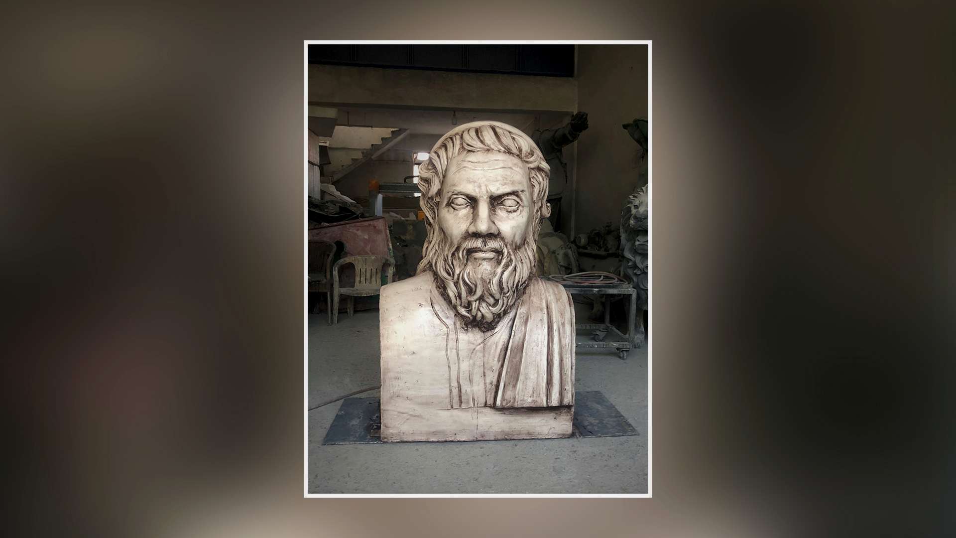 Apollon Anıt Büstü