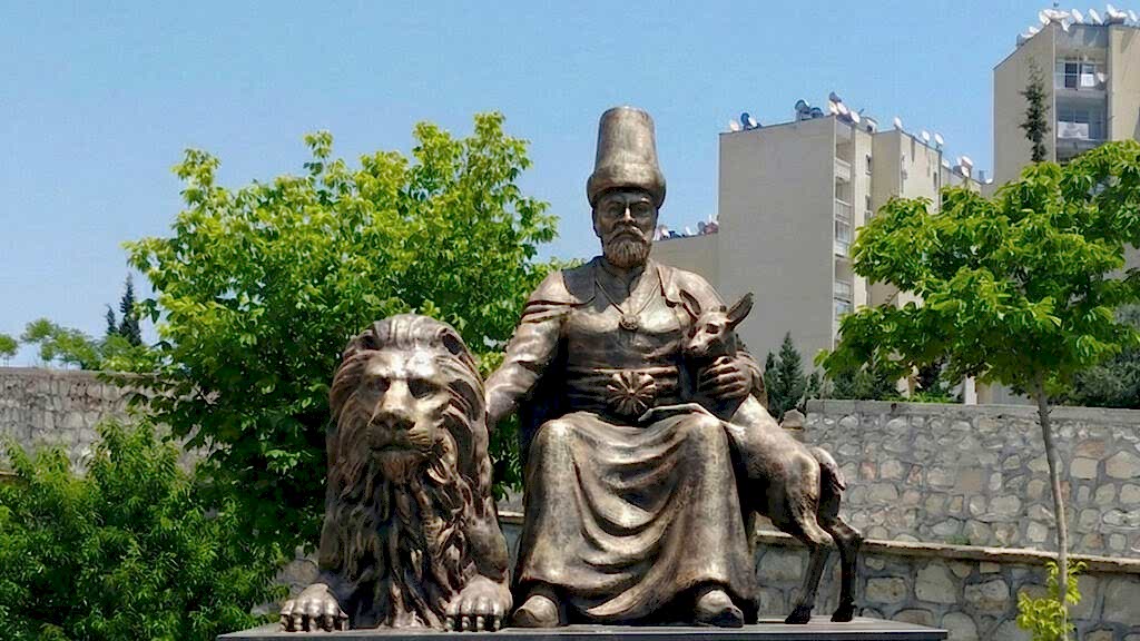 Hacı Bektaş Veli Anıtı
