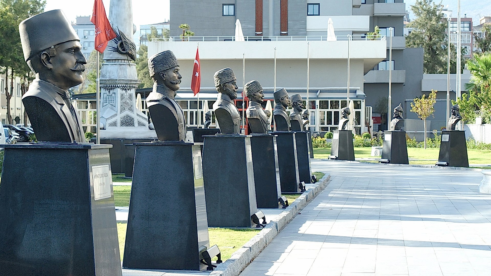 İttihat ve Terakki Dönemi Paşaların Büstleri