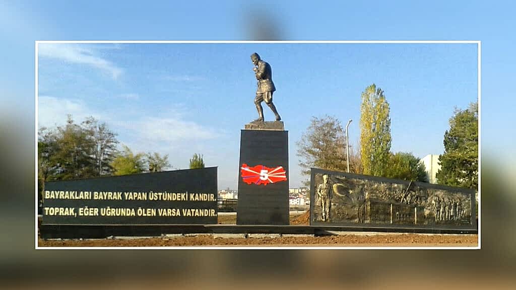 Kurtuluş Savaşı ve Sivas Kongresi Temalı Anıt Rölyef