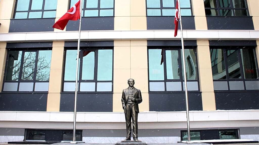 Sivil Atatürk Heykeli - 230 cm