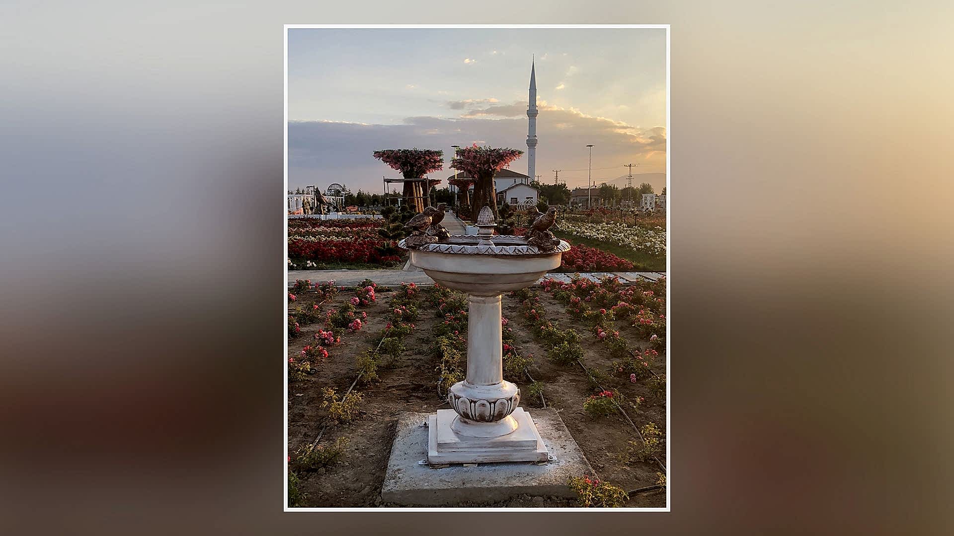 Bülbüllü Fıskiye Heykeli